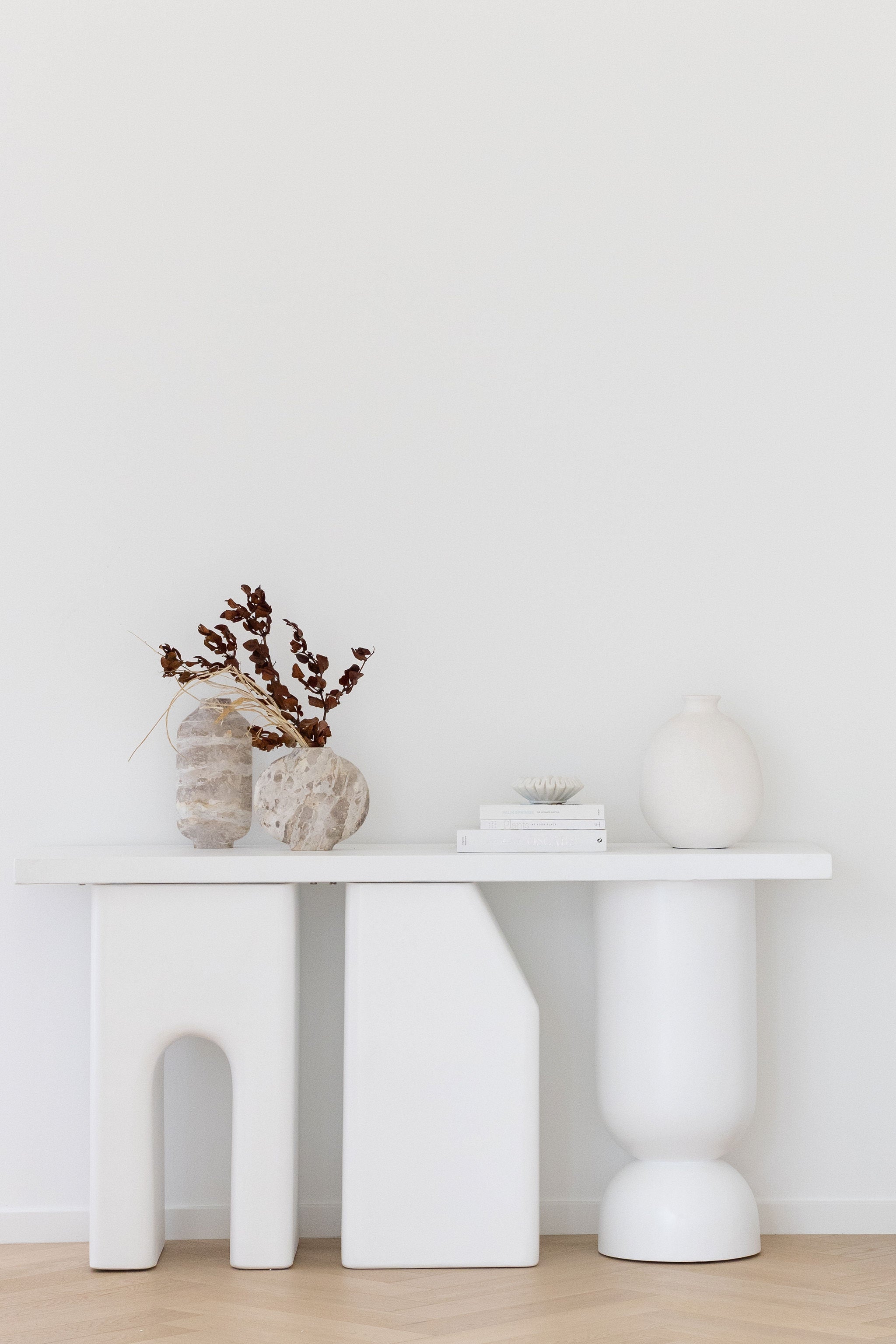 Outcast Console - Pure White - Pre order 12-14 weeks