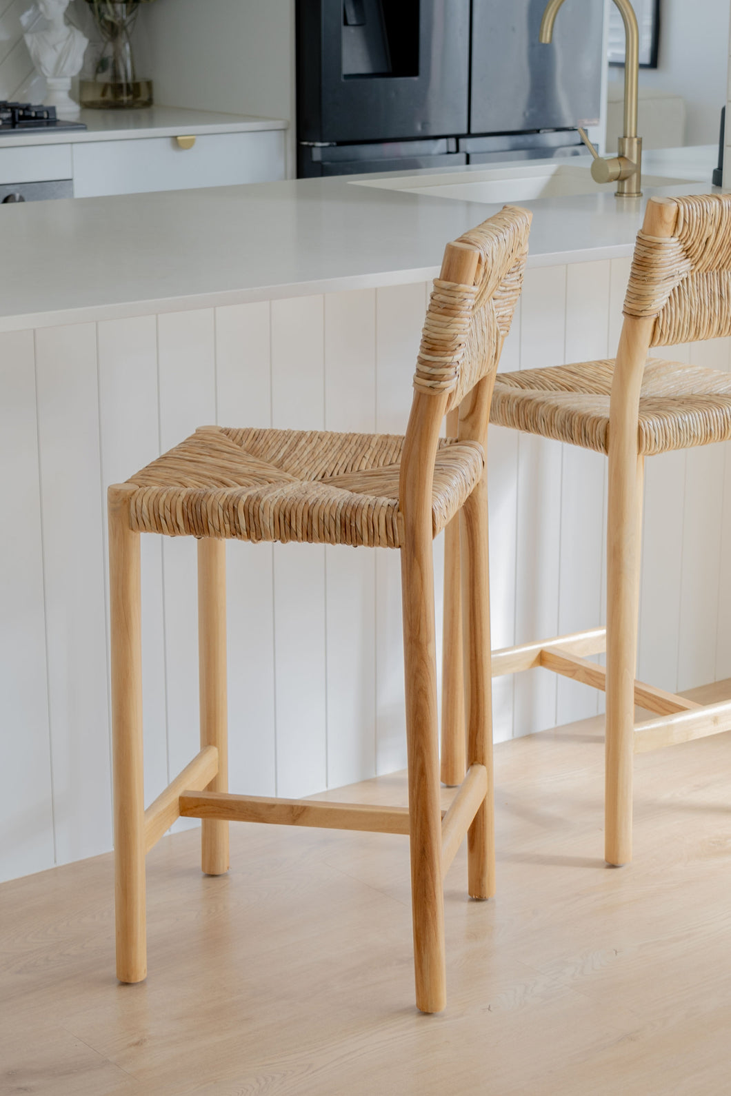 The Nikitah counter stool