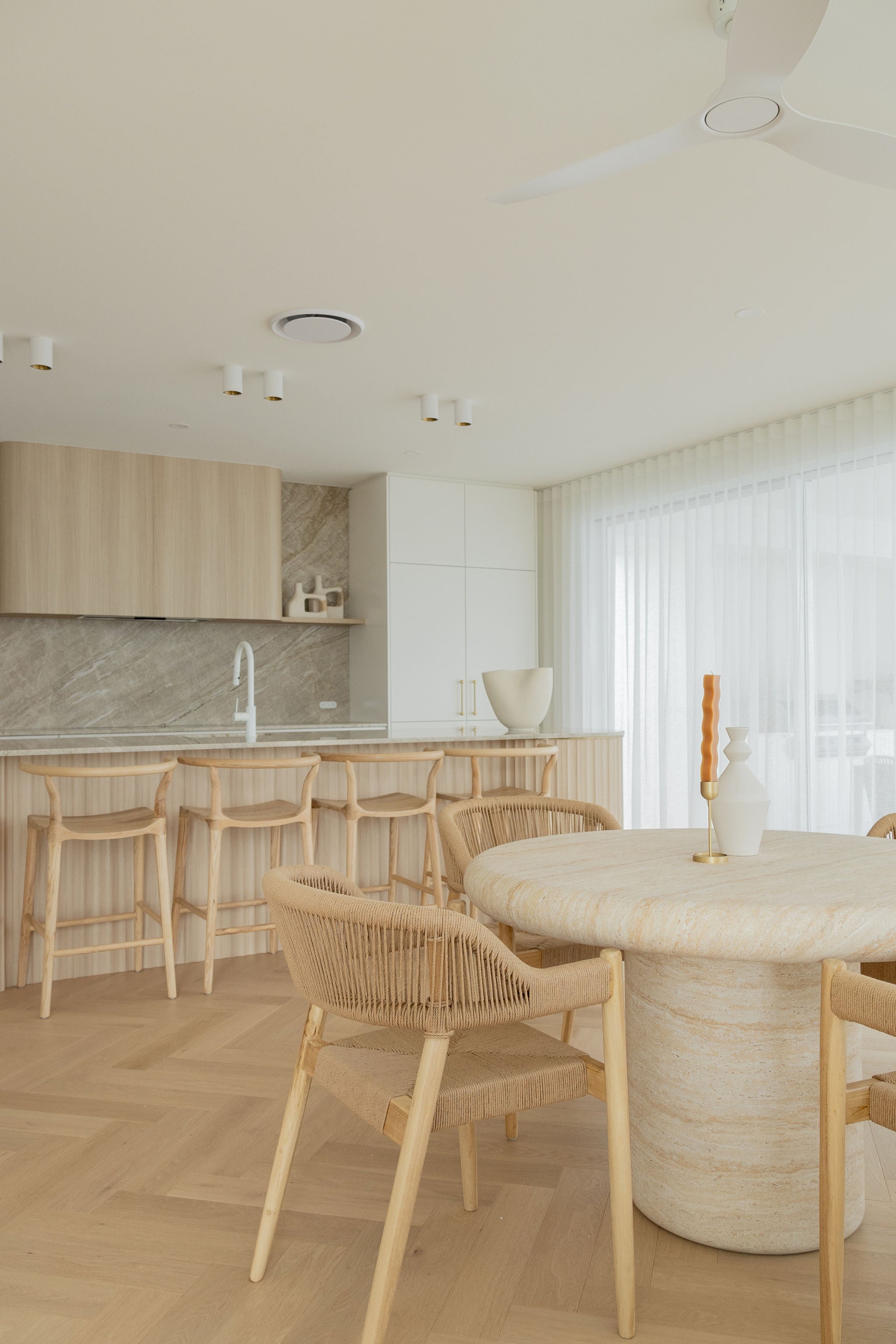 The Simone dining chair (pre-order 12-14 weeks)
