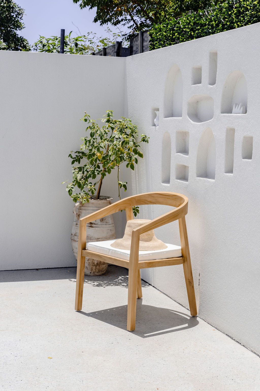 The Eve - outdoor dining chair
