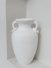 Load image into Gallery viewer, The “Freya” Two rings - pre order 12-14 weeks
