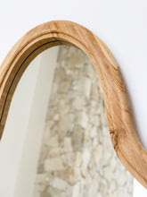 Load image into Gallery viewer, Viktoria Mirror
