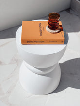 Load image into Gallery viewer, The hourglass side table - pure white concrete
